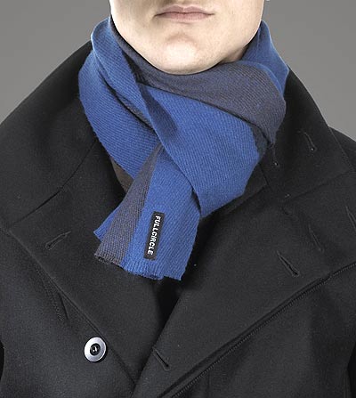 Free Full Circle scarf Maxim reader offer